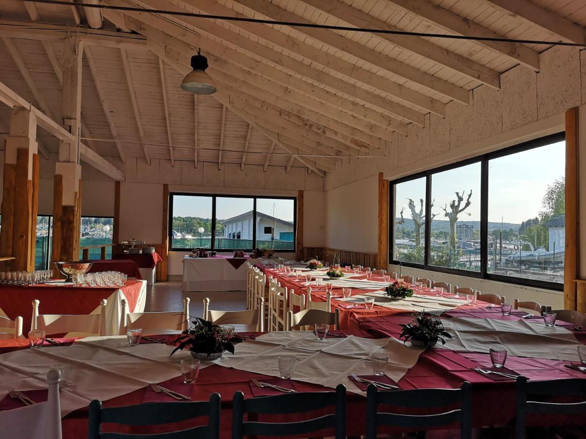 Hotel Lido Di Sesto Sesto Calende Exterior foto